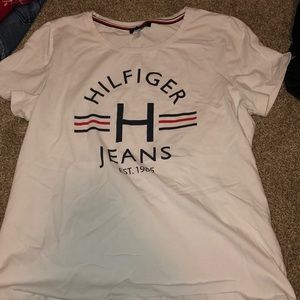 tommy hilfiger tee